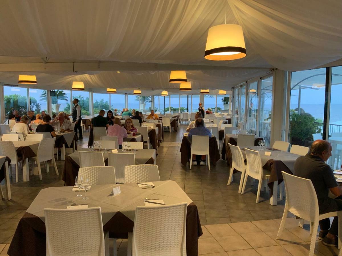 Grand Hotel Balestrieri Torre Melissa Eksteriør bilde
